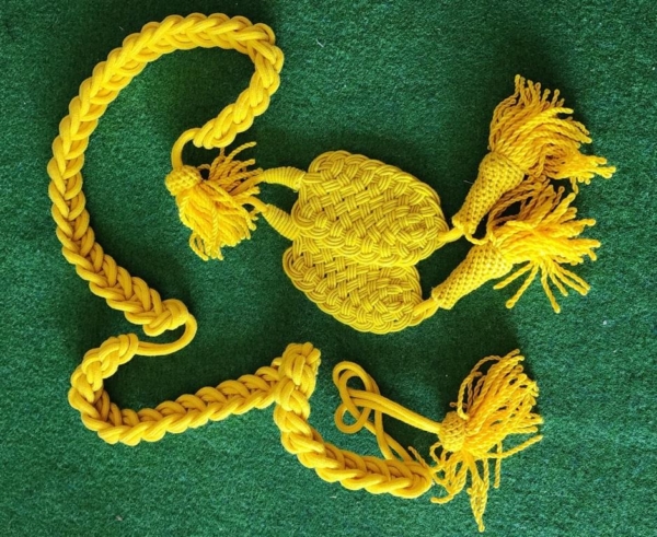 Guard Bonnet de poil Yellow cords - Image 4