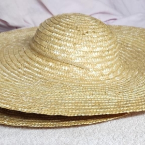 Straw Hat with low crown